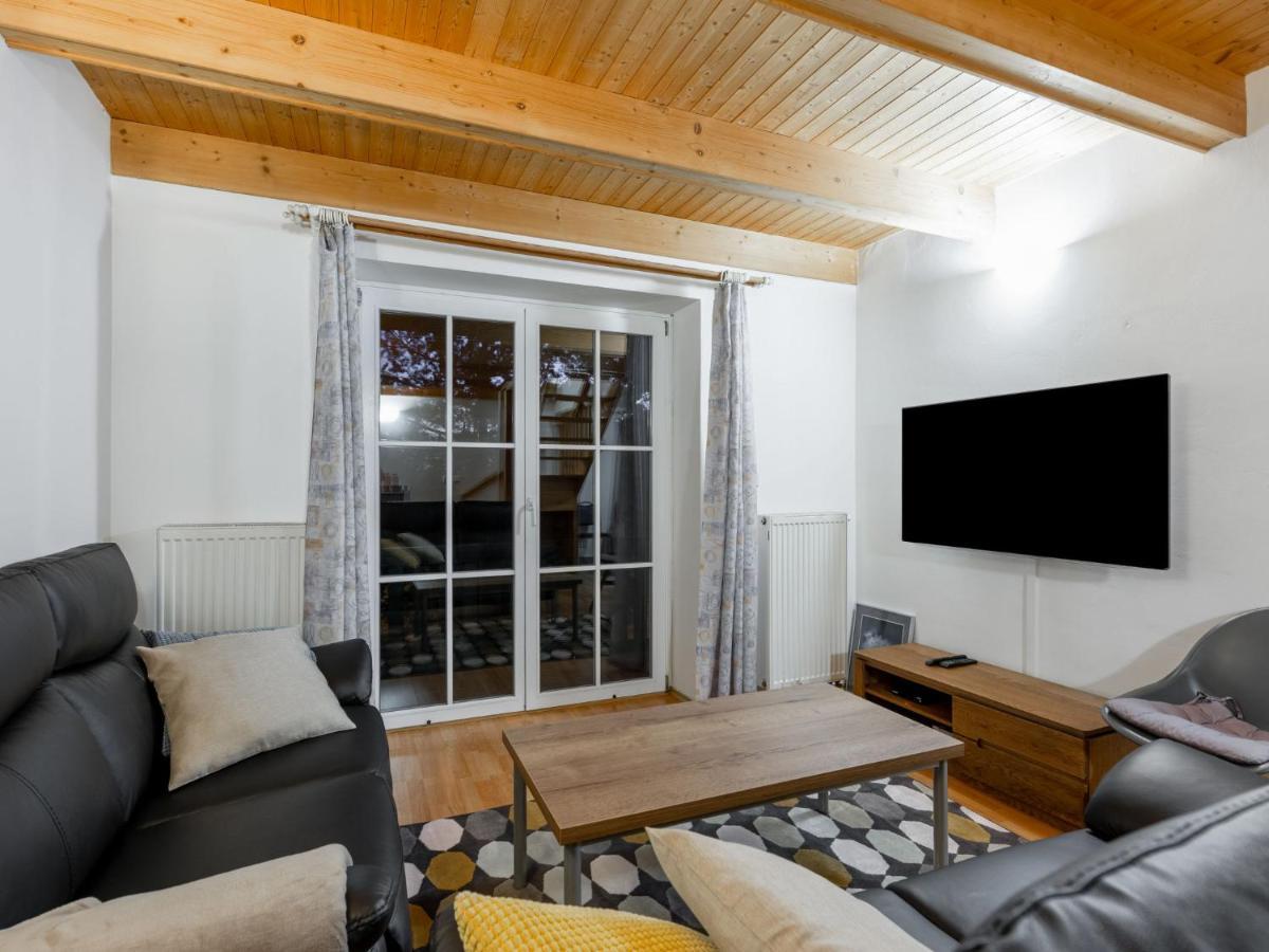 Holiday Home Holiday Hill 60 By Interhome Cista  Bagian luar foto